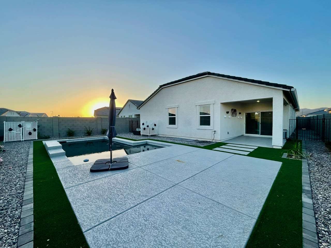 23955 W Watkins St – photo 1