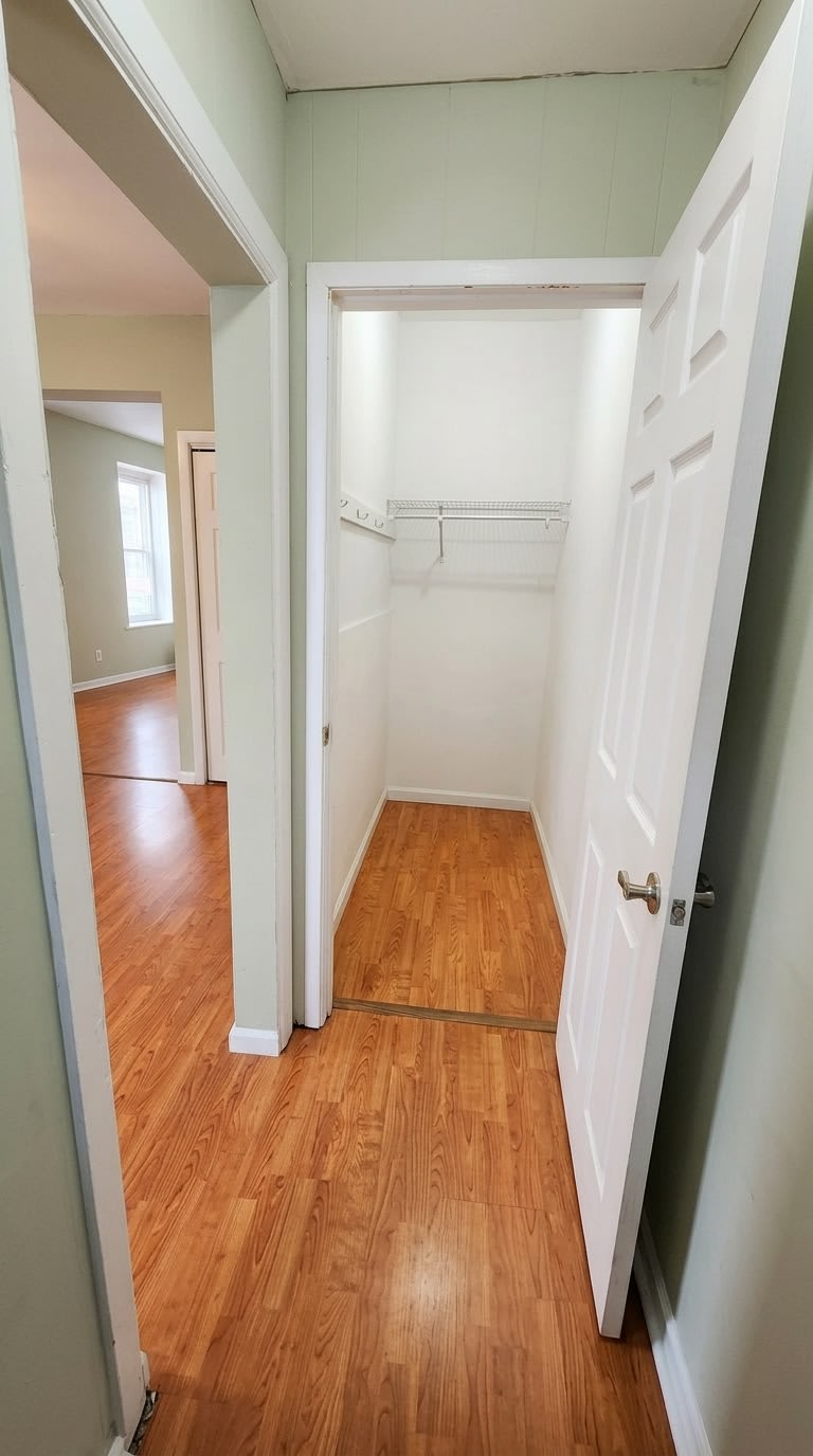 181 Dupont Street – photo 3