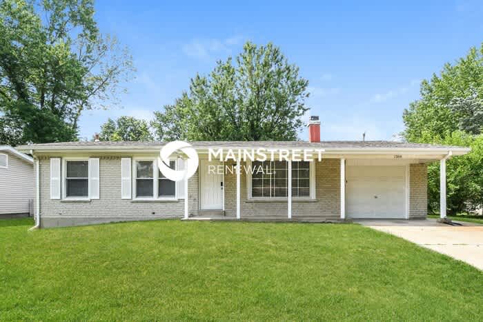 1308 Claudine Drive – photo 1