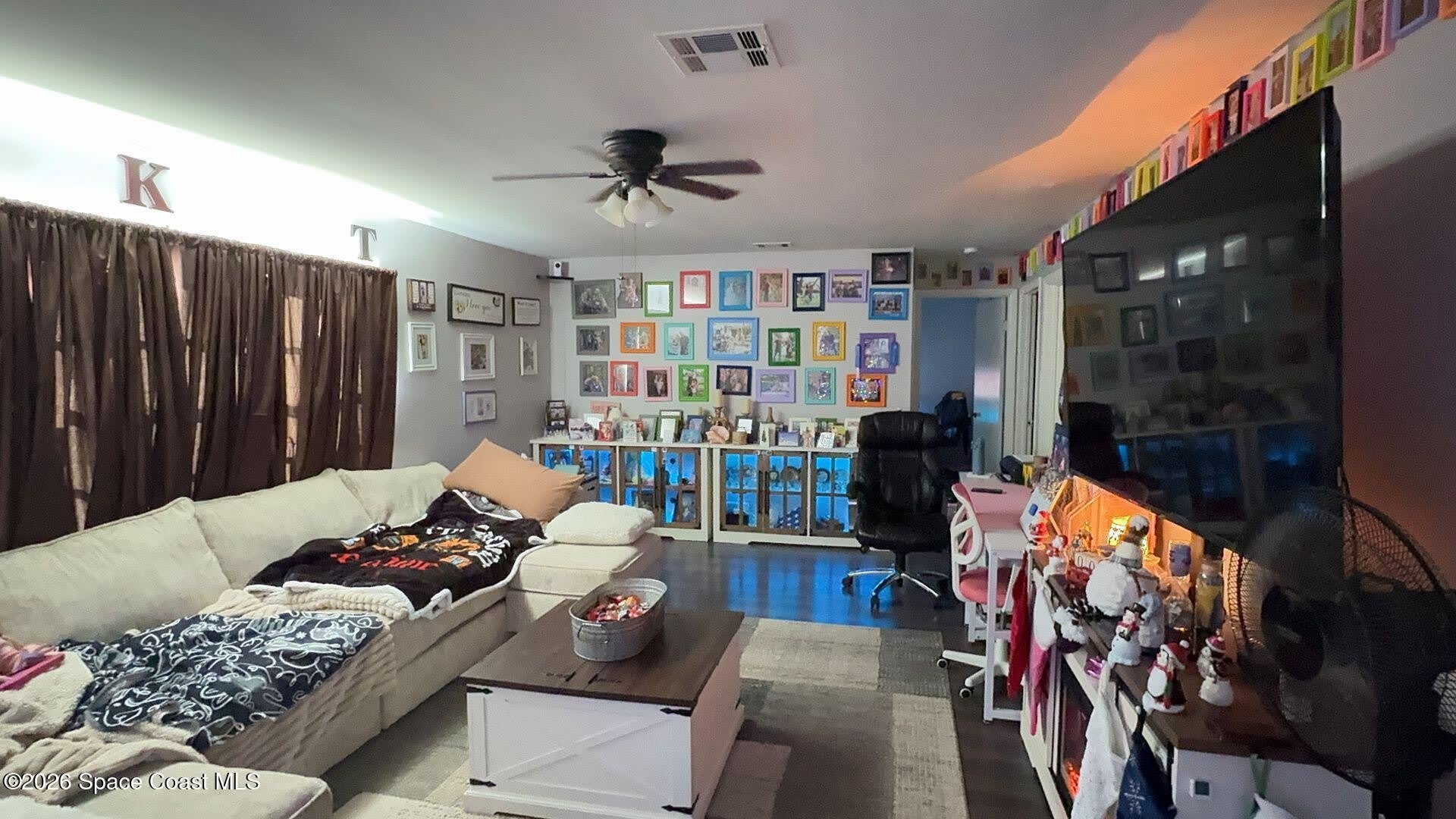 2610 Brett Court – photo 5