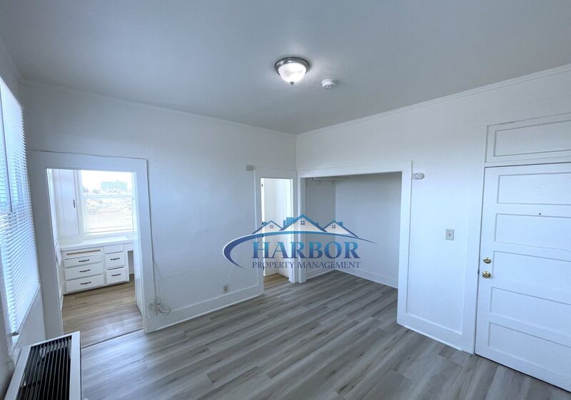 341 W. Amar Street – photo 3