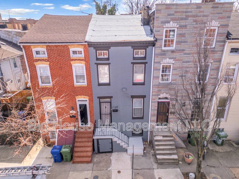 1105 W Lombard St – photo 2