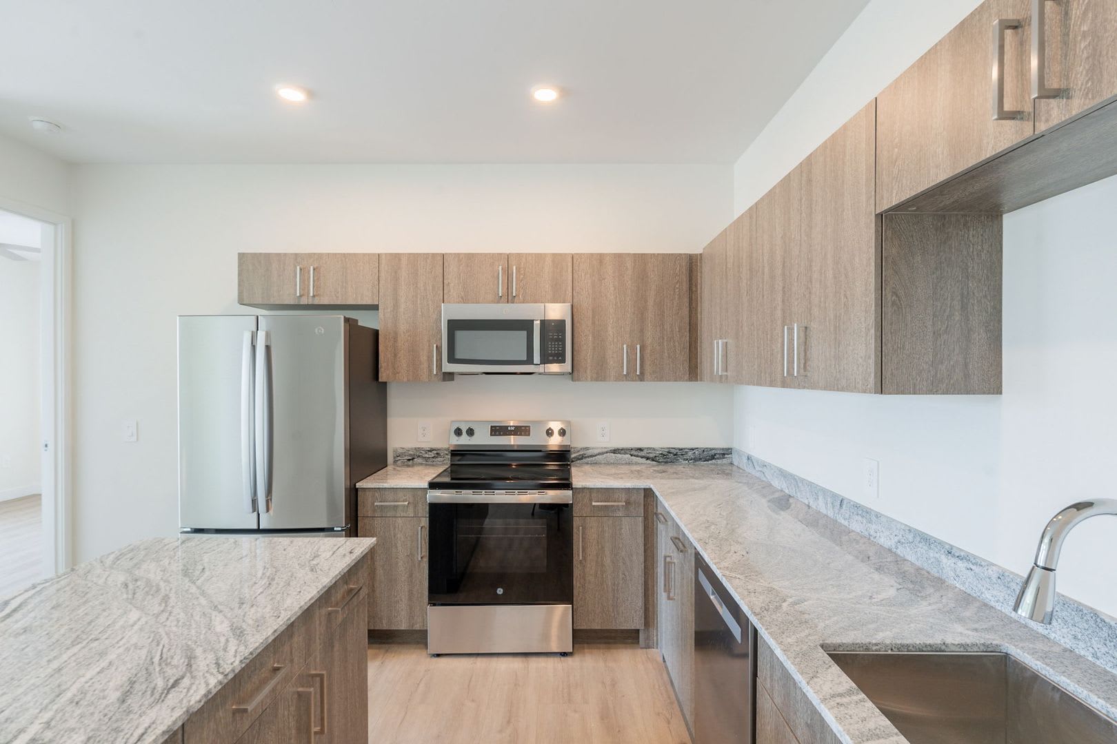 The Flats: Just Built! Fresh & Modern 2 Bed, 2 Bath Apartment – Ask About Our Move-In Specials – photo 2