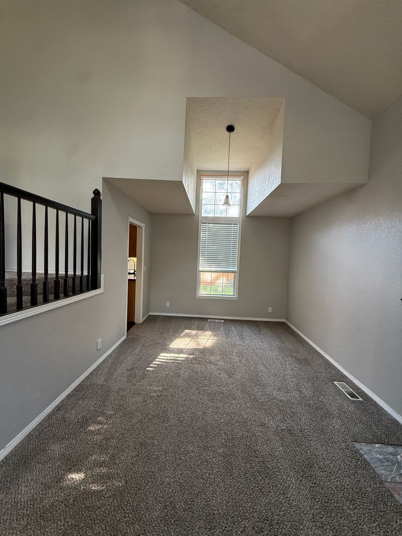 8660 Sw Cortez Court Wonderful 2 Story Home – photo 5