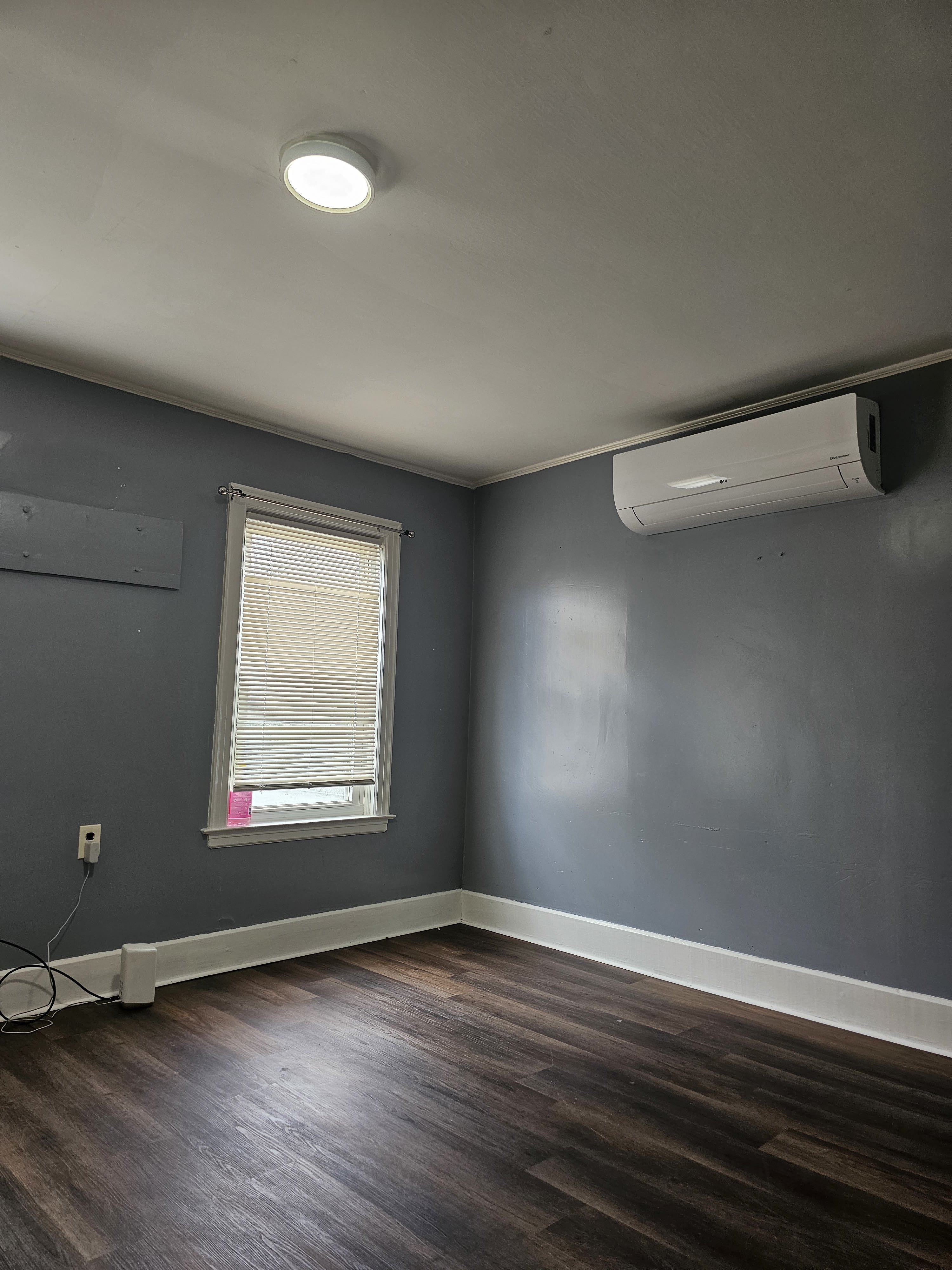 209 Brightman St – photo 3