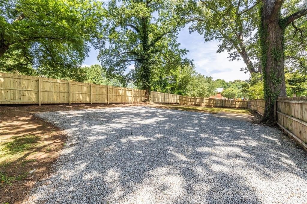 716 Ormewood Avenue SE – photo 4