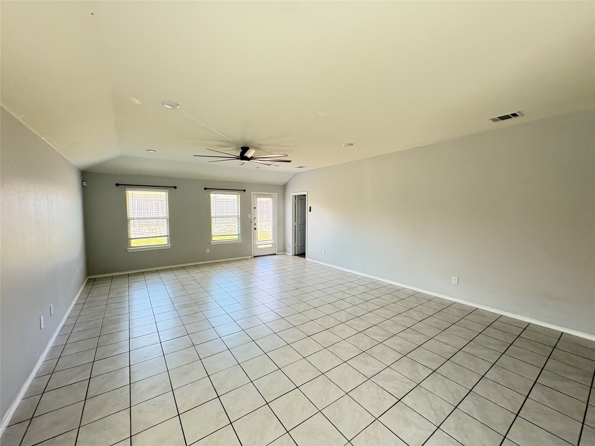 215 Woodland Street – photo 5