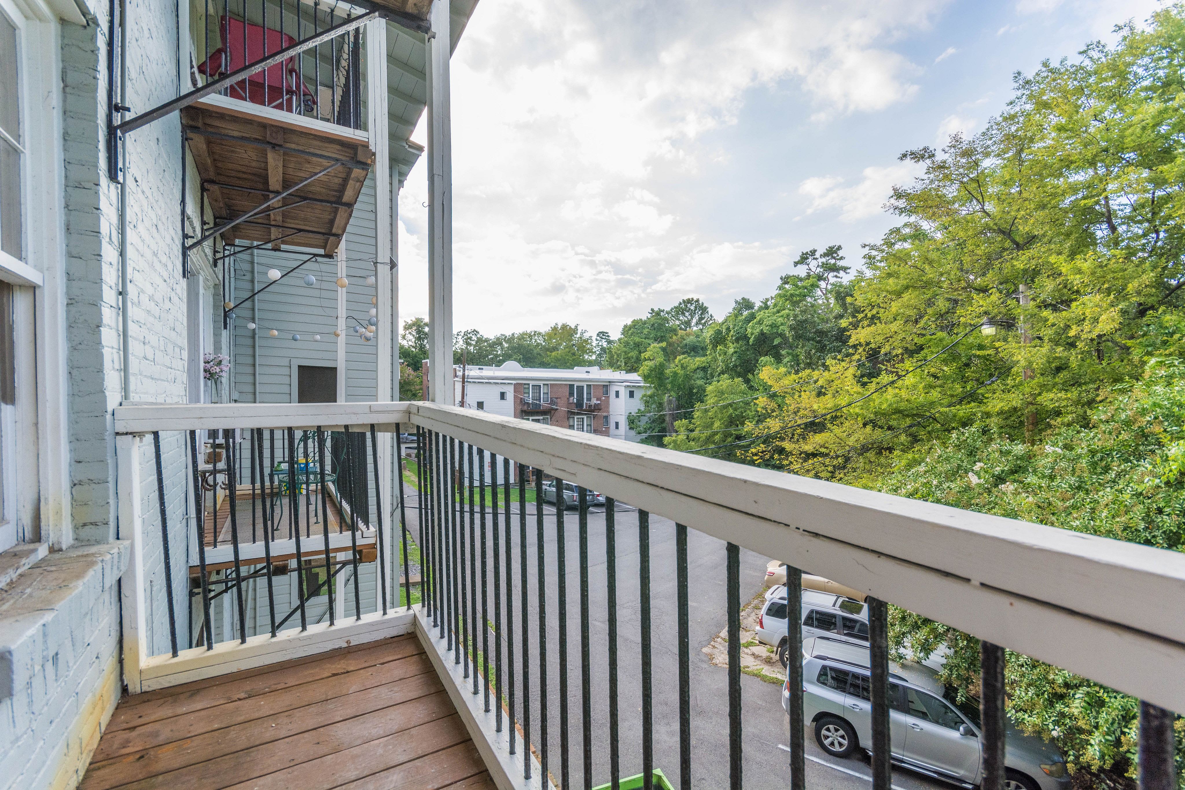 Valley View Apartments – photo 5