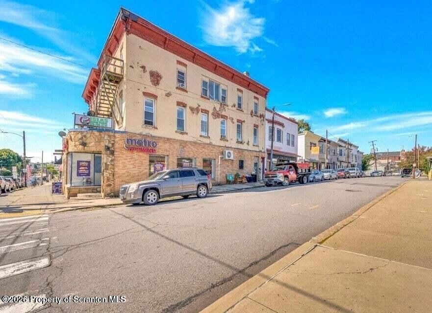 1102 Jackson Street – photo 2