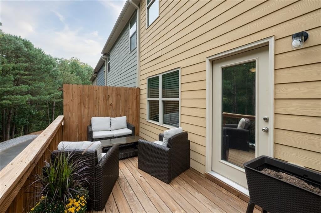819 ASH Street – photo 3