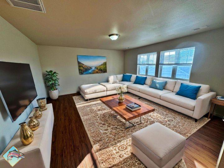 202 Brookshire Blvd. – photo 2