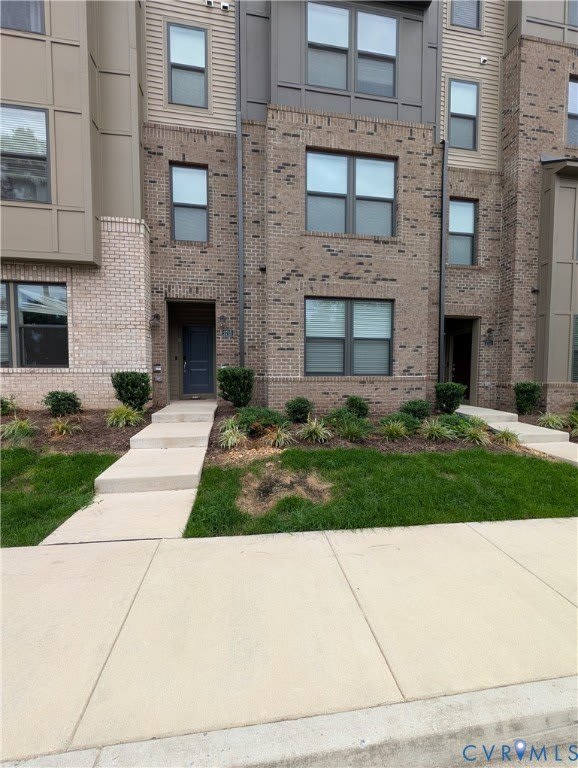 2715 Acadia Drive – photo 1