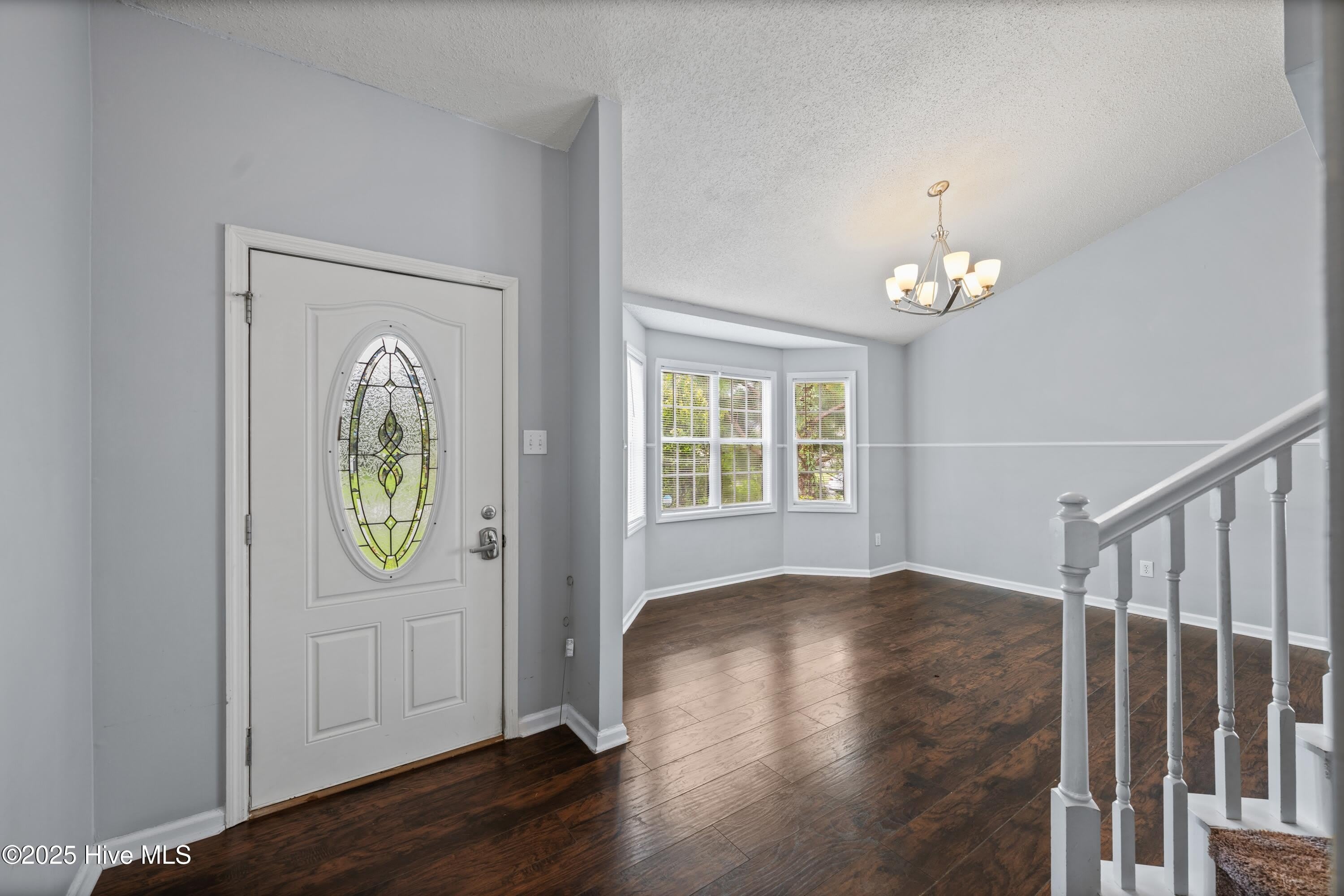 107 Chestnut Court – photo 5