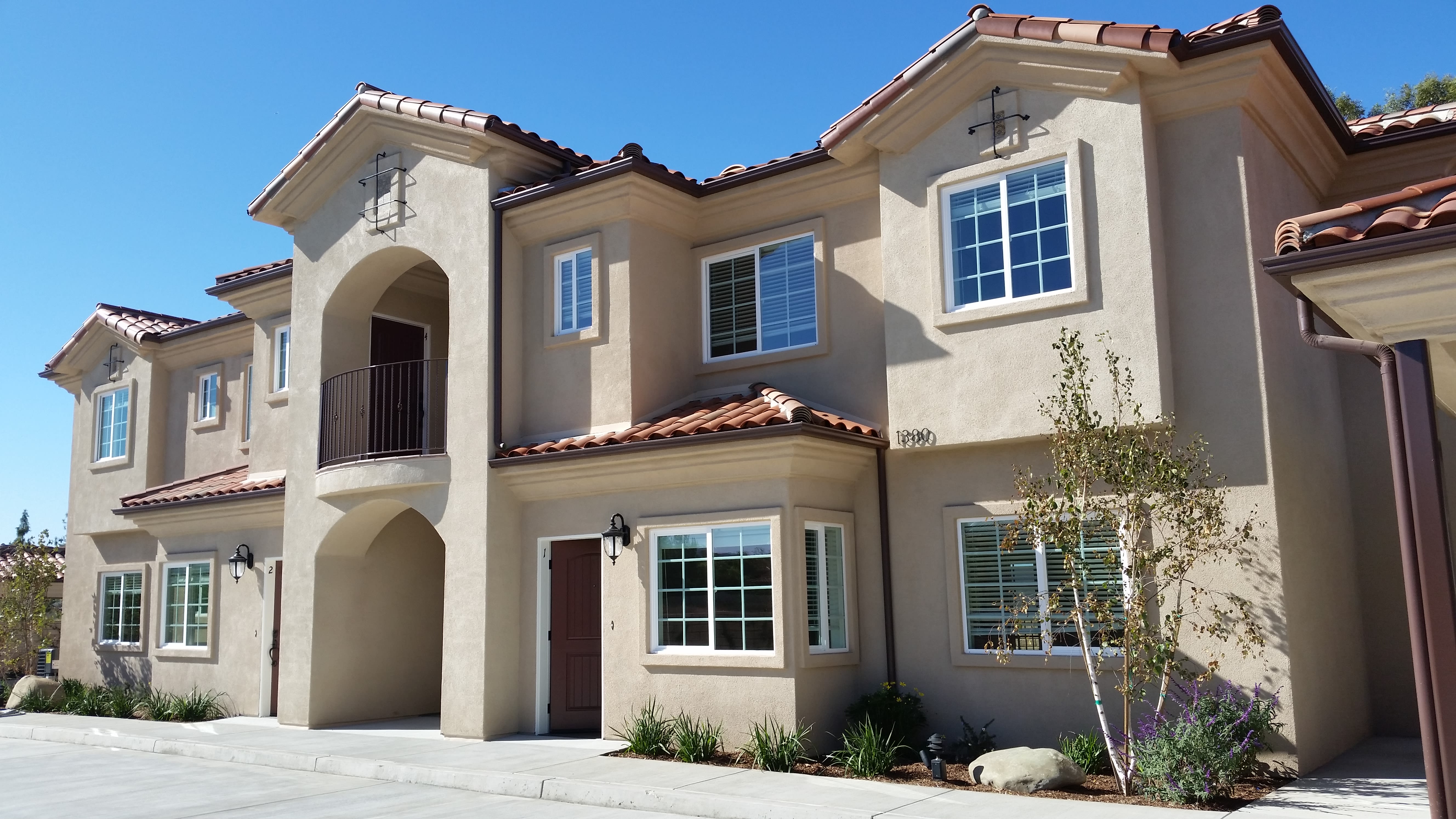1380 Patricia Ave – photo 3