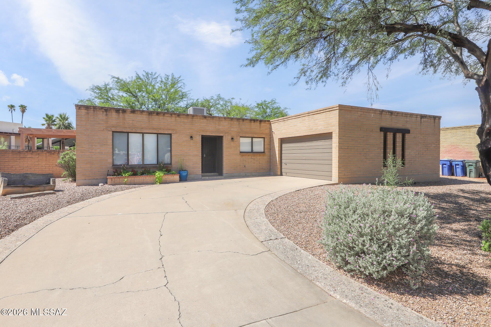 7620 E Linden Street – photo 2