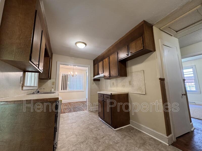 634 N Kelly Street – photo 3