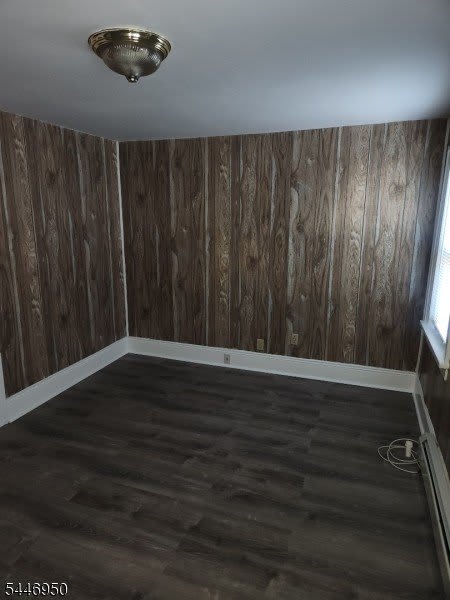 476 E 33RD – photo 2