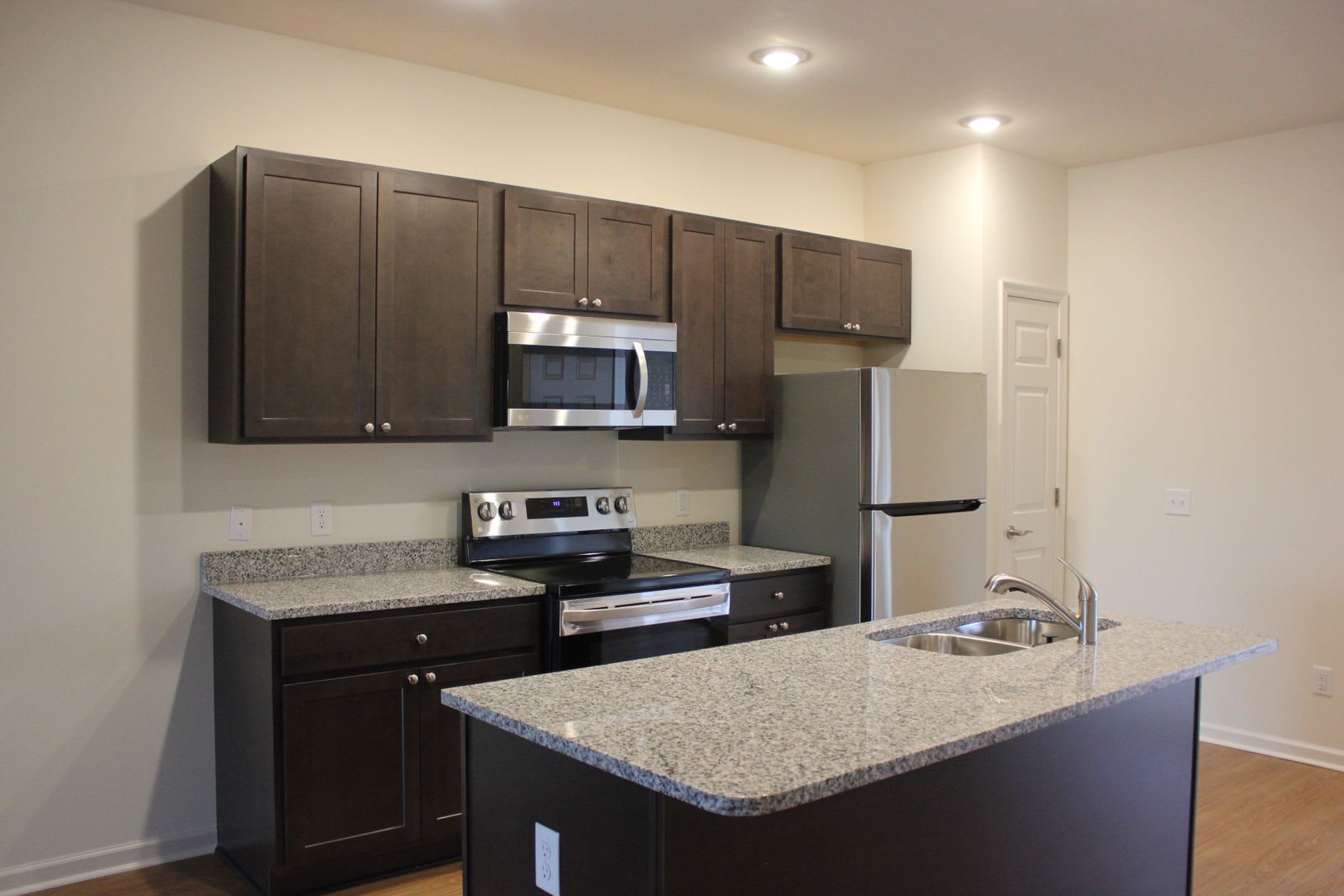 Condo For Rent – photo 3