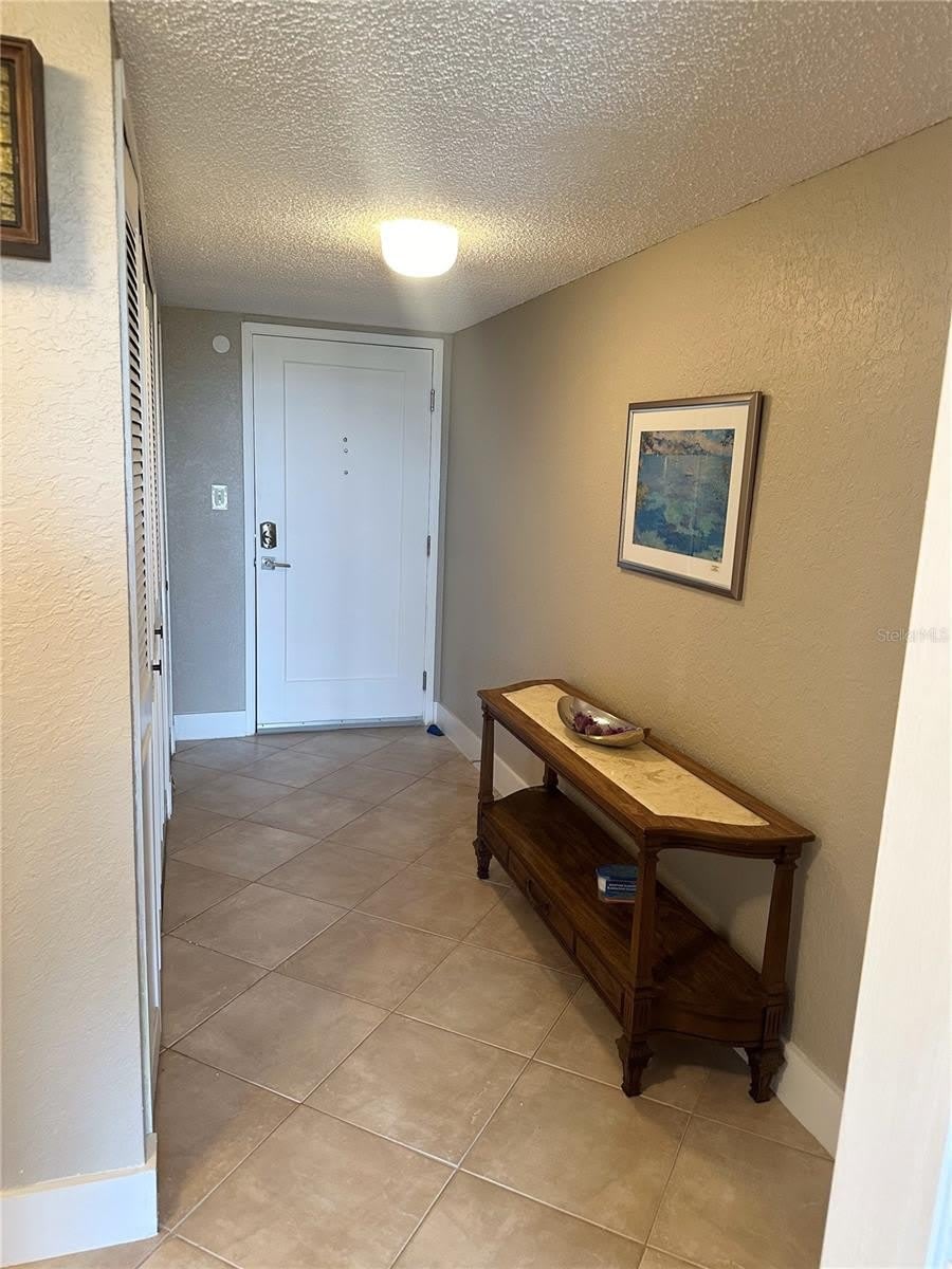 400 Island Way – photo 3