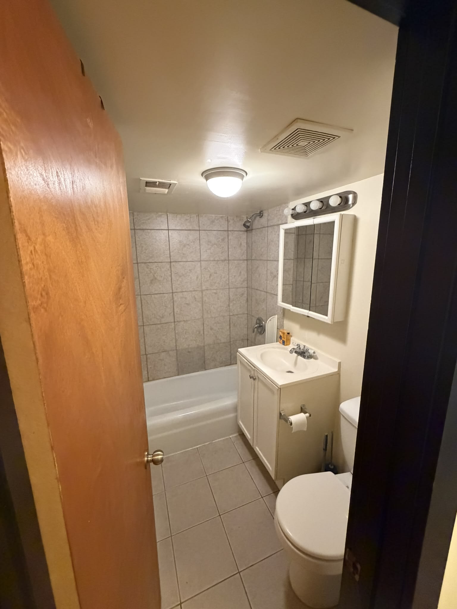 6408 S Harvard Ave – photo 5