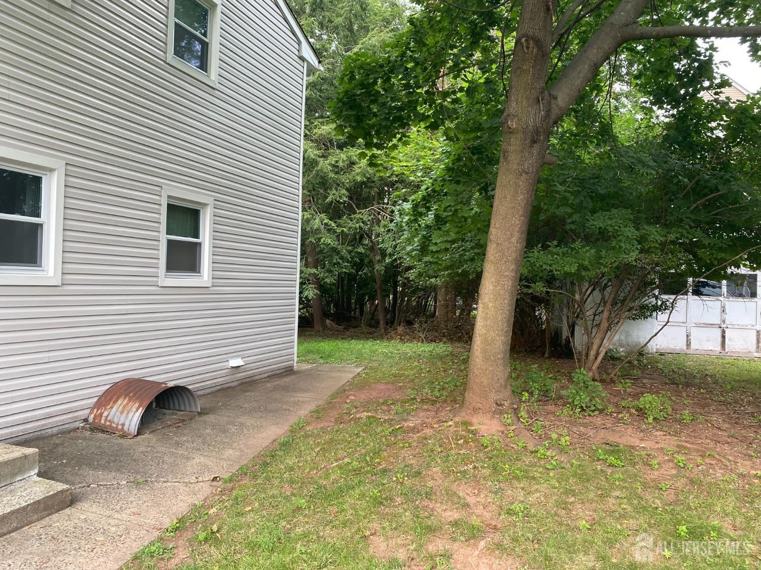 123 Highland Avenue – photo 2