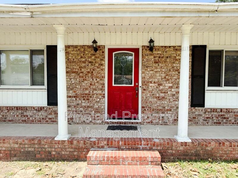 6151 Wynnwood Dr – photo 2