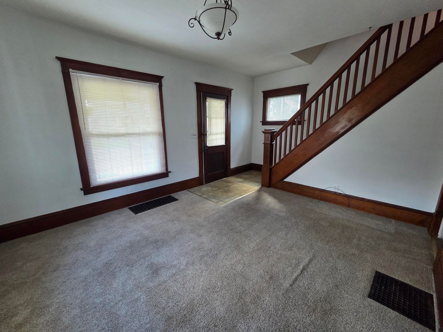 2-bedroom 1.5 bath two story single family home – photo 2