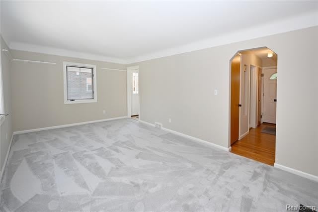 2453 WINDEMERE Road – photo 4