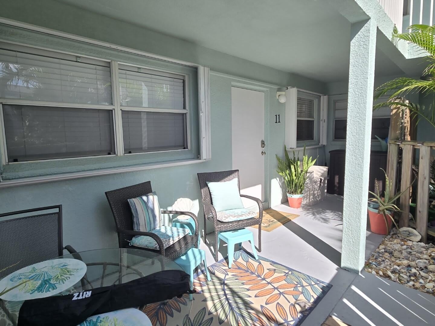 7605 Ridgewood Avenue – photo 1