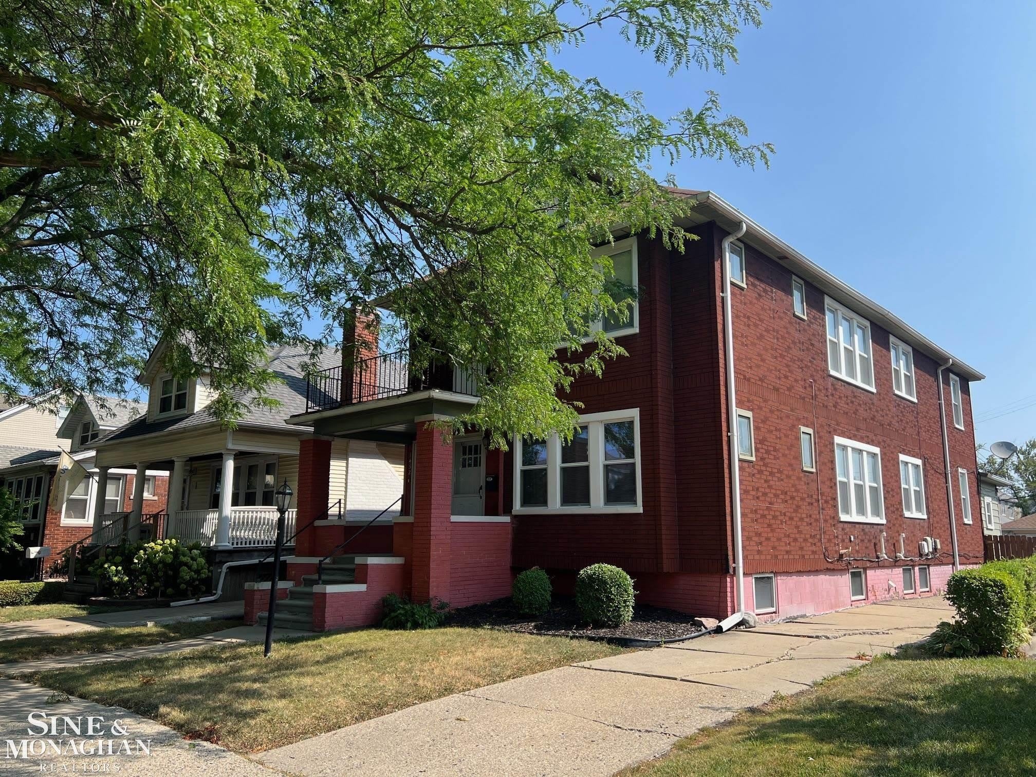 1450 Maryland Street – photo 2