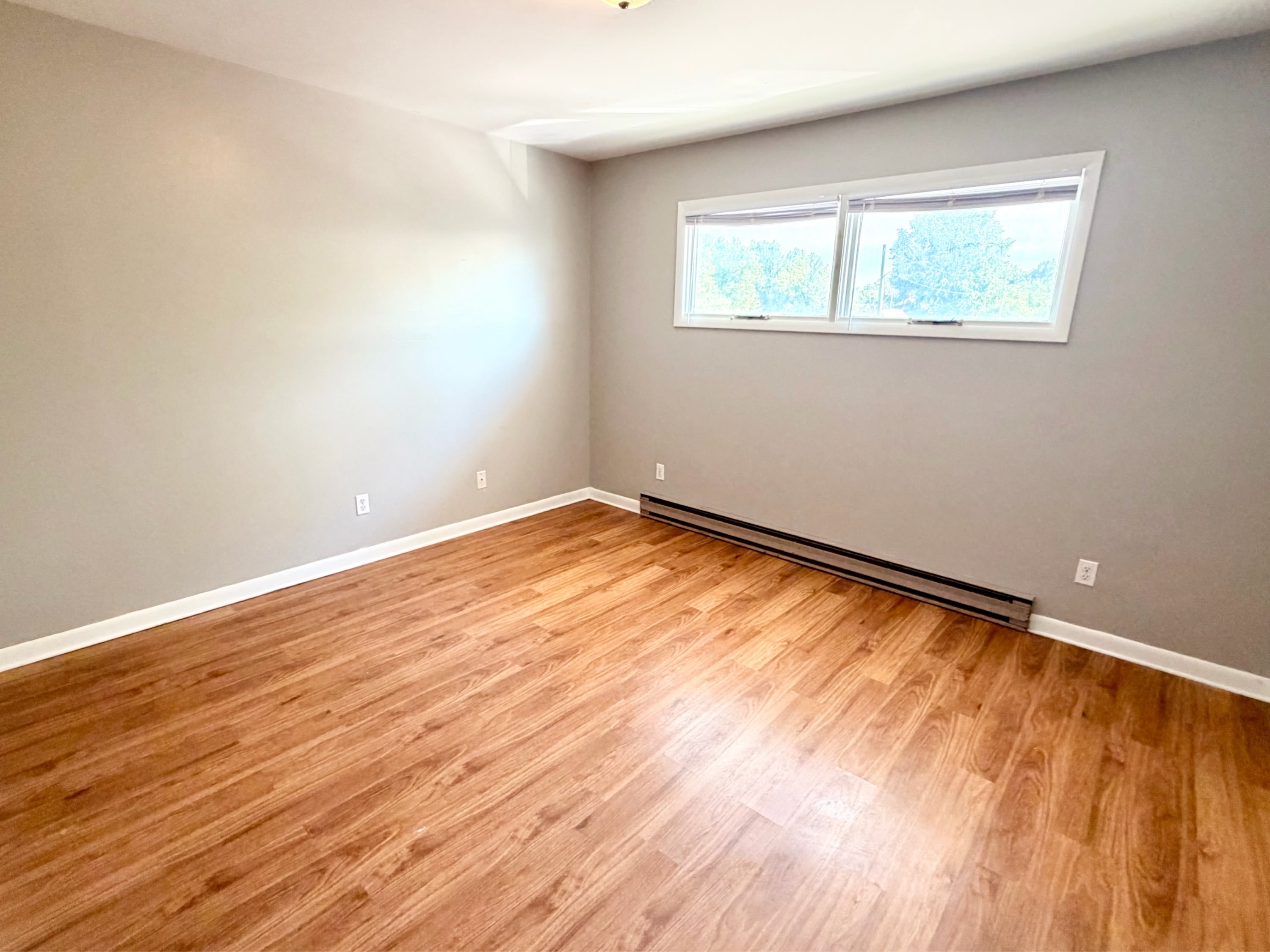 627 N Bryan Ave, Apt 9 – photo 4