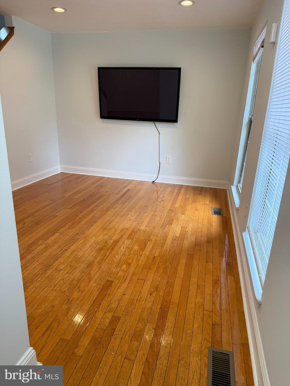 7431 Shady Glen Terrace – photo 3