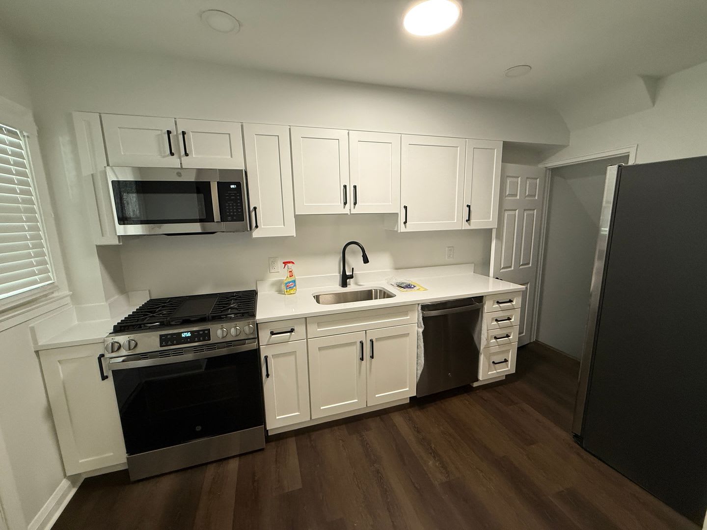 Stunning Renovated Home in Dundalk – photo 1