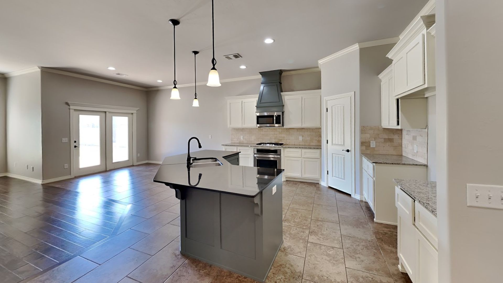 Luxury 4 Bedroom 2 Bath In Mustang Schools – photo 5
