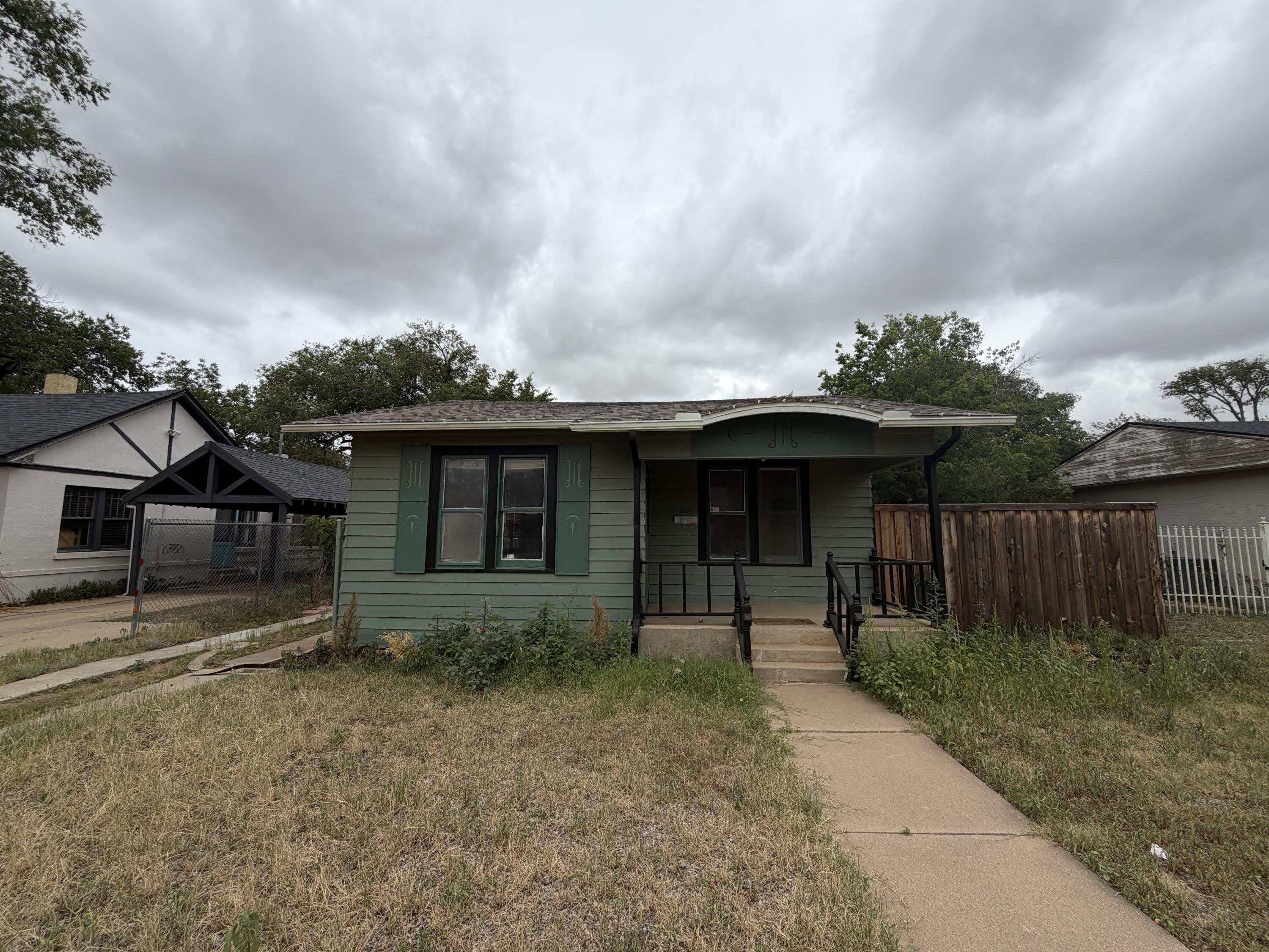 2206 16th Street – photo 1