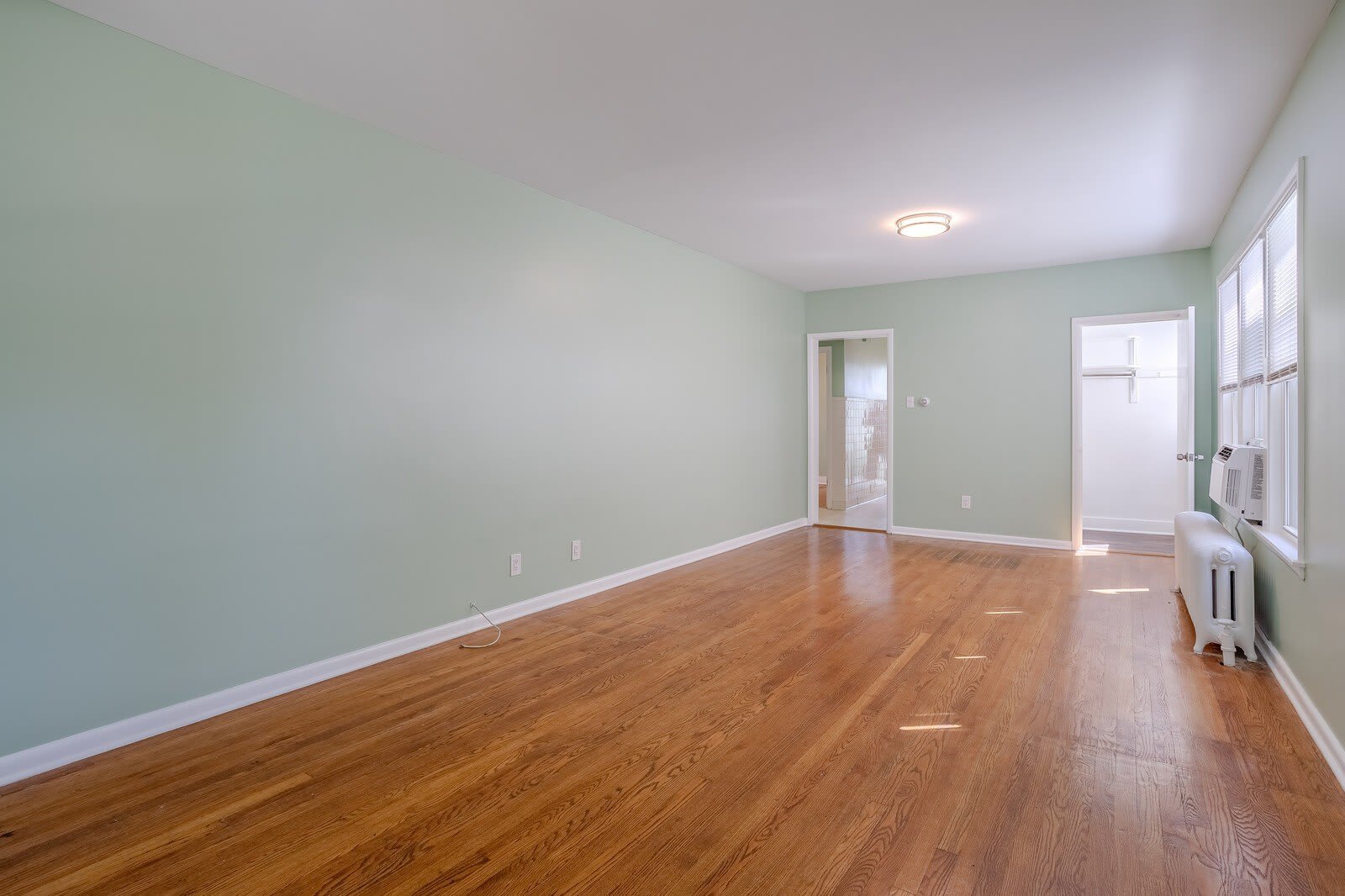 5515 N Monitor Avenue – photo 4