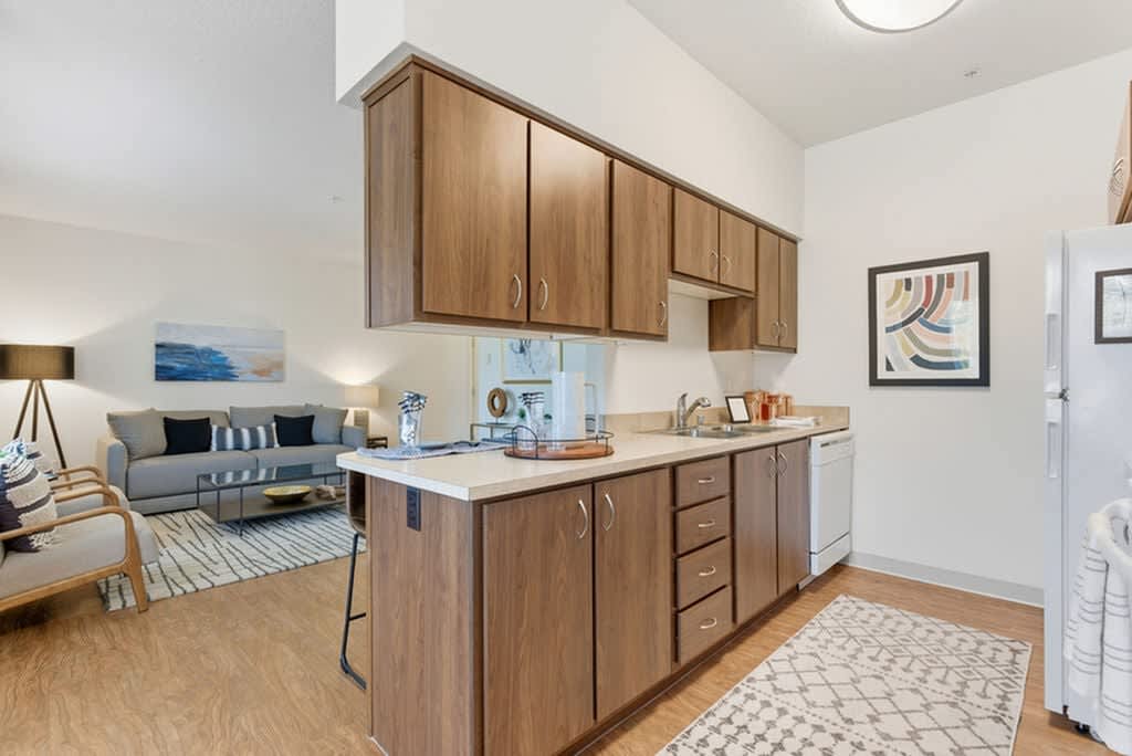 North Glen Villas – photo 2