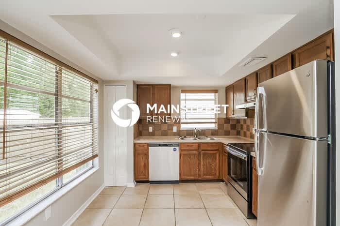 1000 McCully Court – photo 4