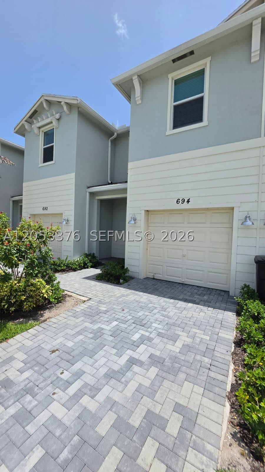 694 SE Lake Falls St – photo 4
