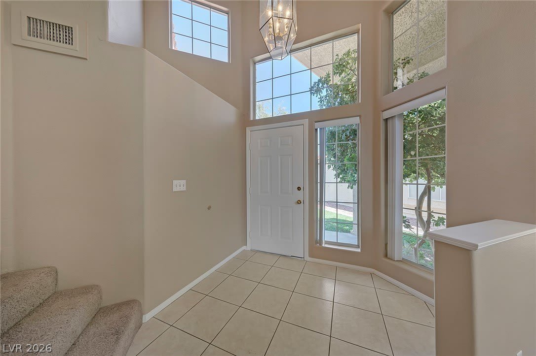 151 KACHINA Drive – photo 3