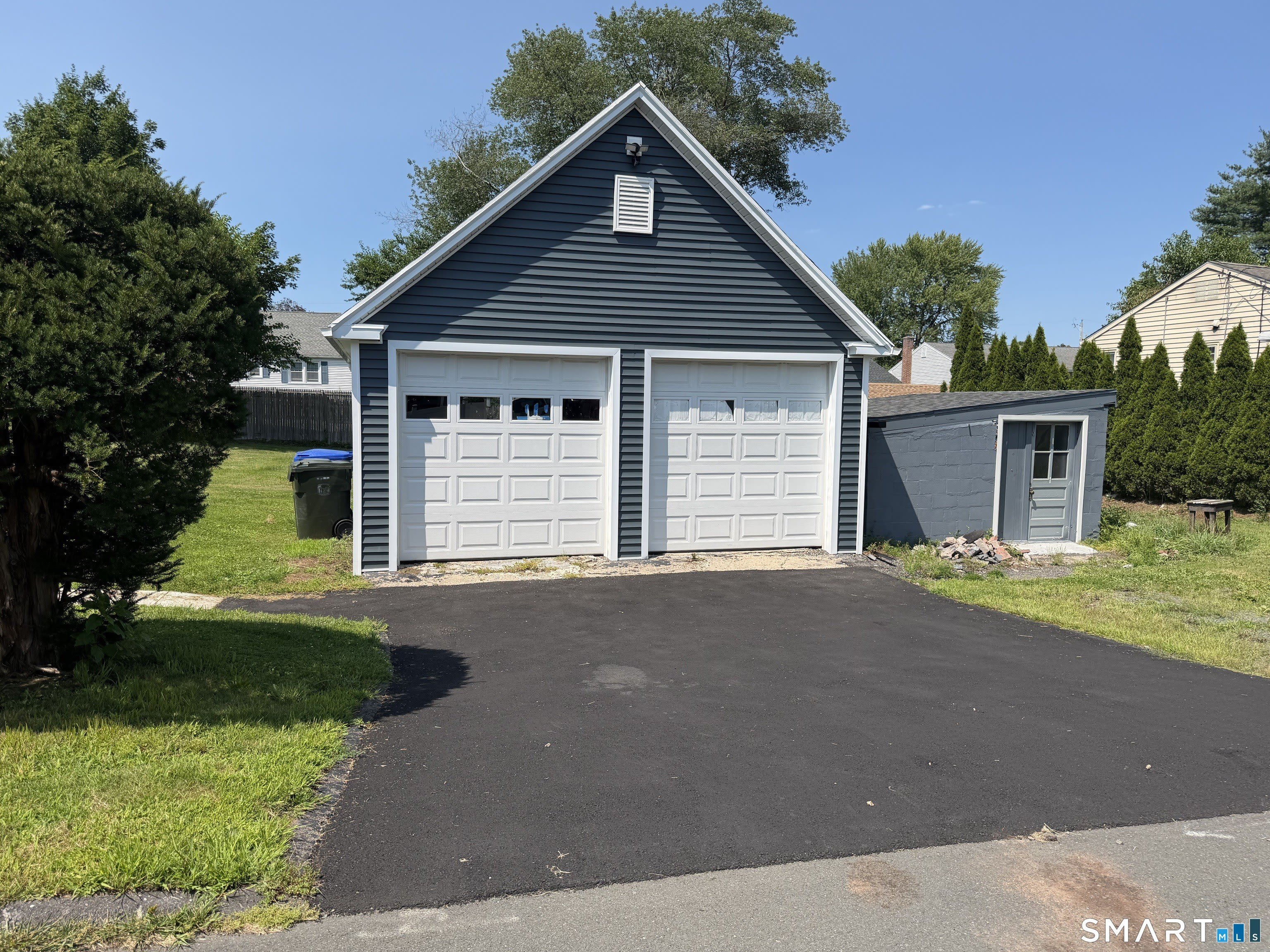 212 Maple Hill Avenue – photo 2