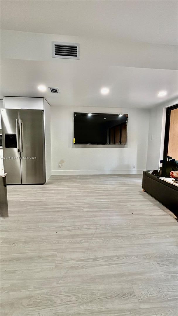 8010 NW 27th Place 8010, Sunrise, FL 33322 – photo 2