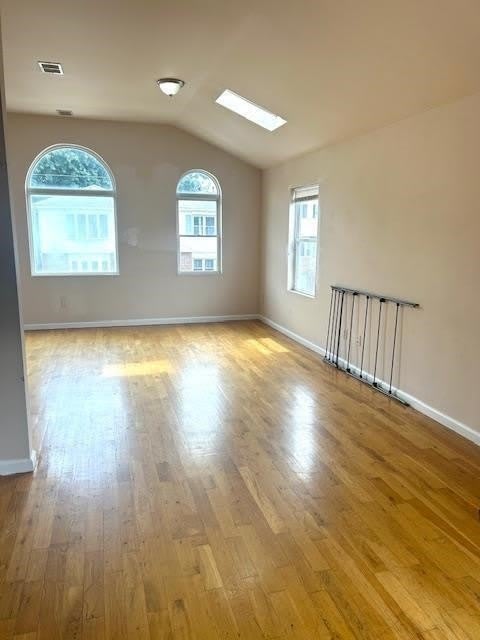 93 Western Ave – photo 3