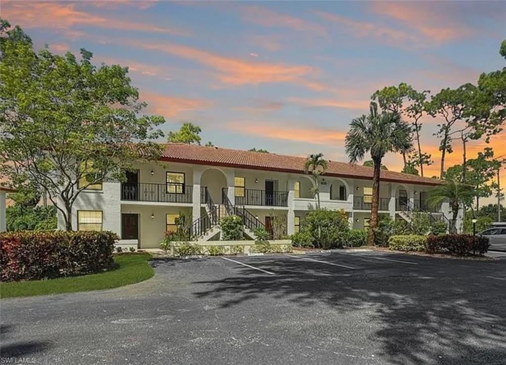 905 AUGUSTA Blvd – photo 2