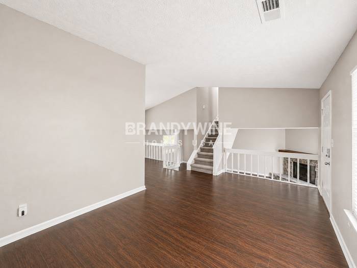5196 Brough Lane – photo 5