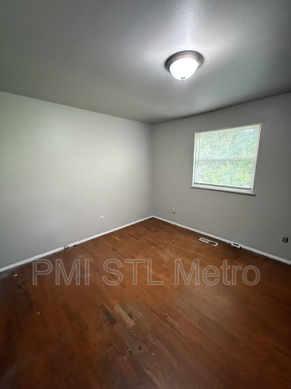 10435 Castle Drive – photo 4