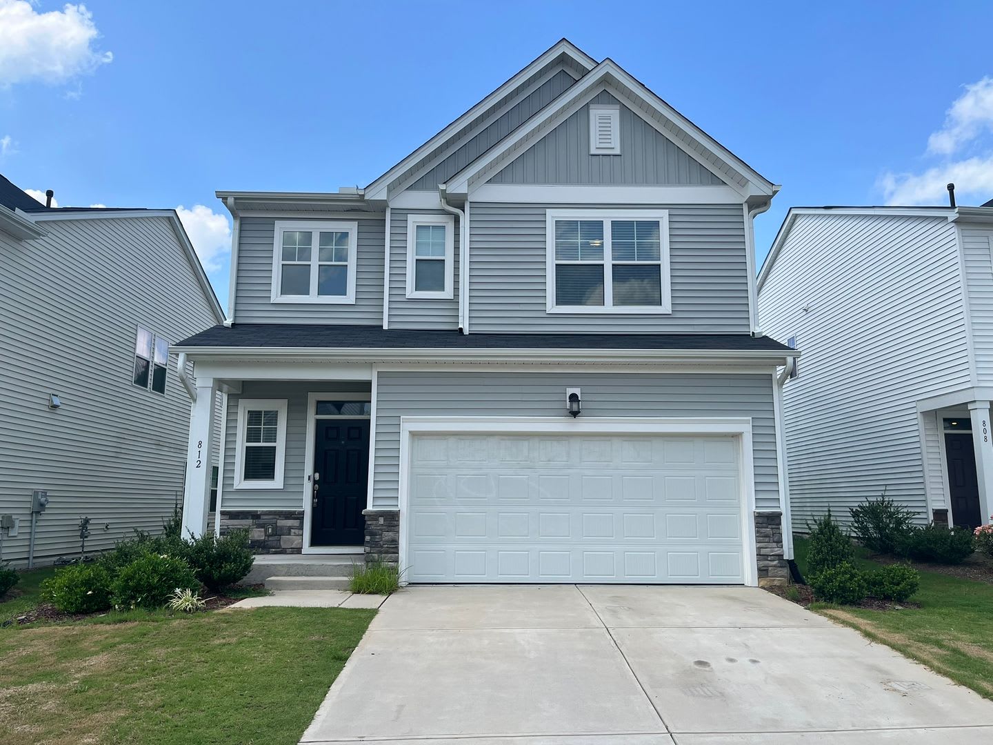 Newly Built 4BD, 3.5BA Zebulon Home with a First Floor Bedroom and Screened Patio in an HOA Community – photo 1