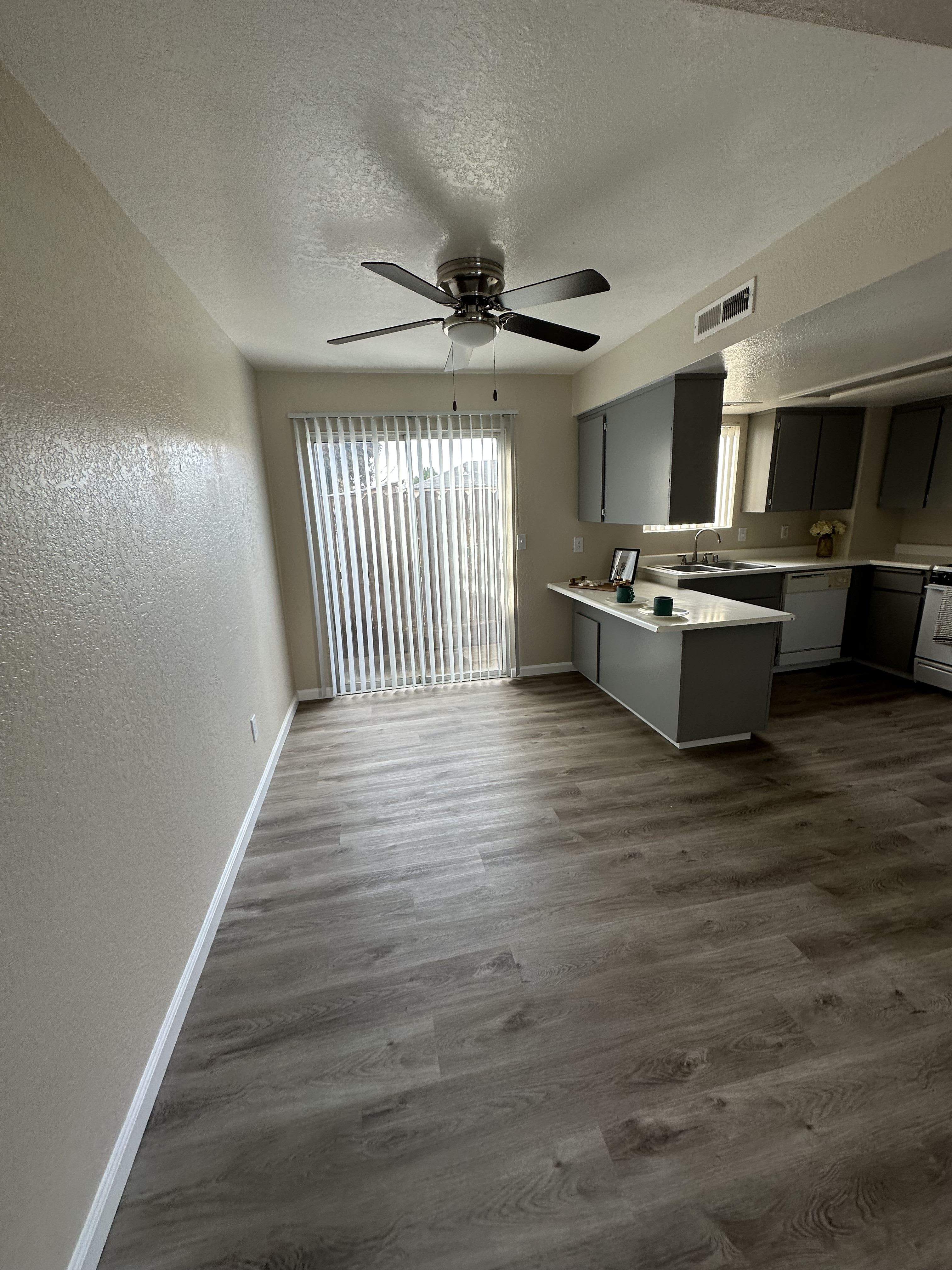 2157 Yosemite Pkwy – photo 1