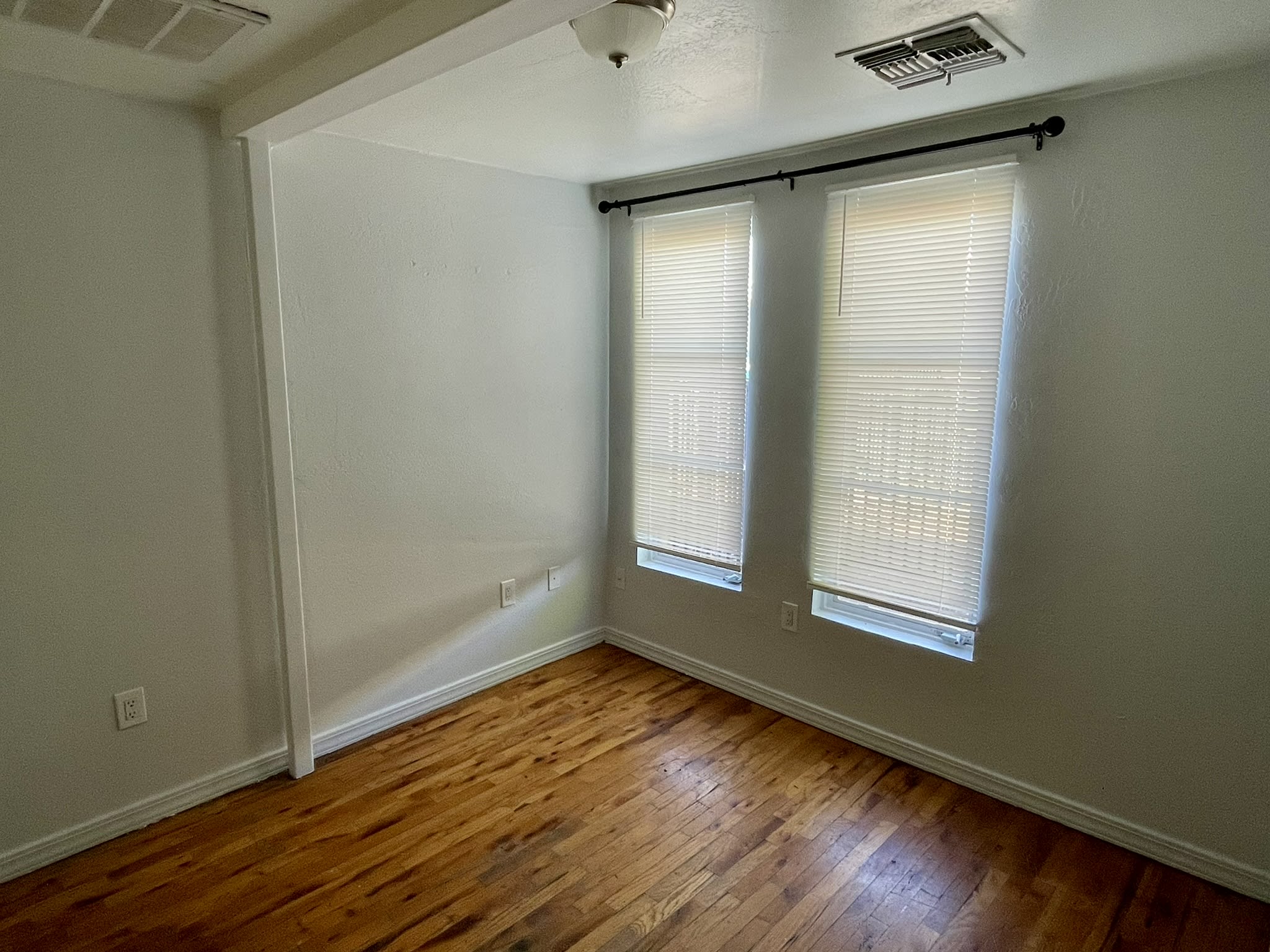 1216 W. Roosevelt Street #2 – photo 4