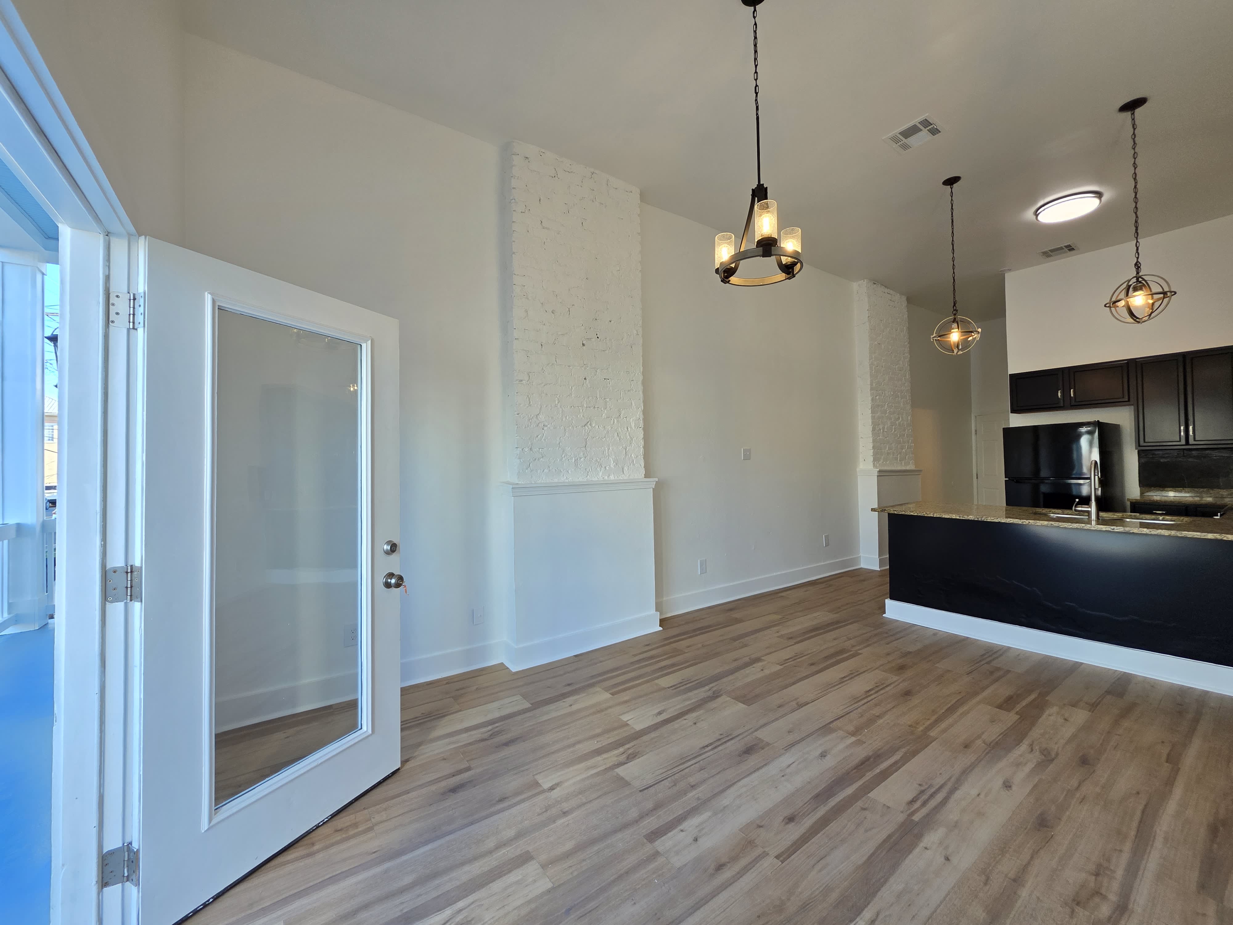 2624 Palmyra St – photo 4